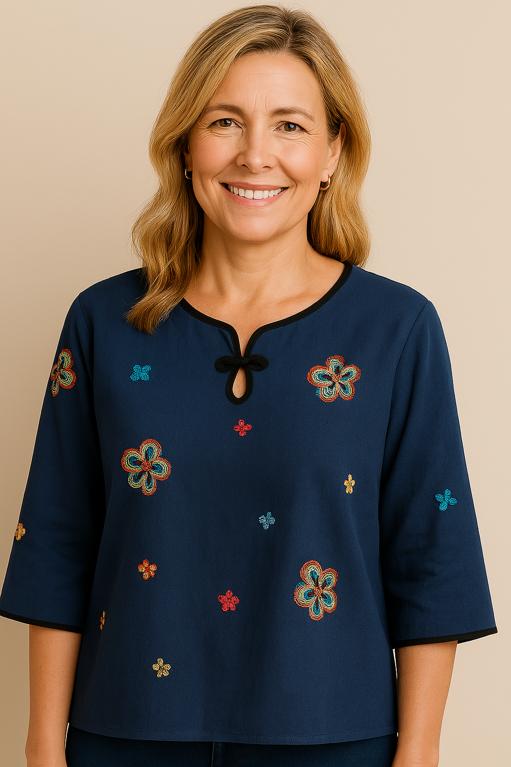 Blusa Solta Bordada Azul