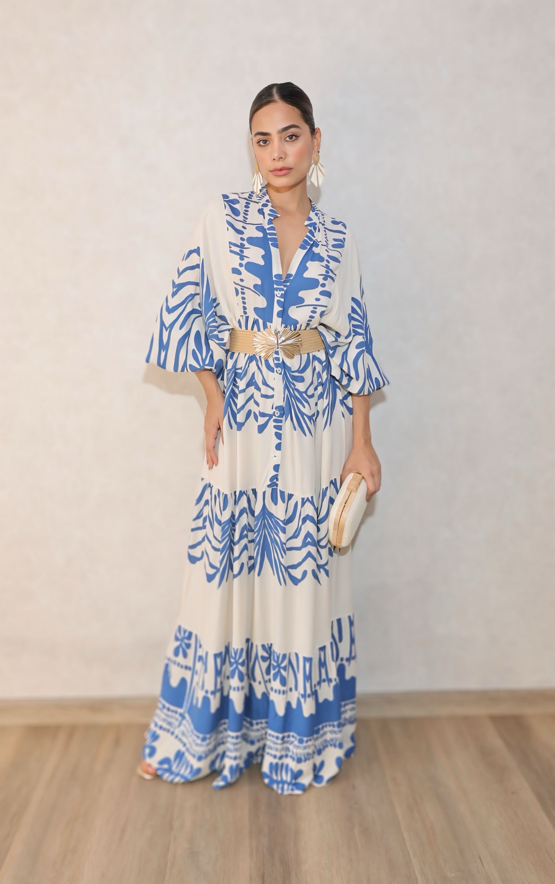 Vestido Longo Serenity Azul e Branco com Manga Ampla