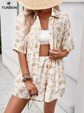 Conjunto Feminino Bege Tropical – Camisa e Shorts em Viscolinho