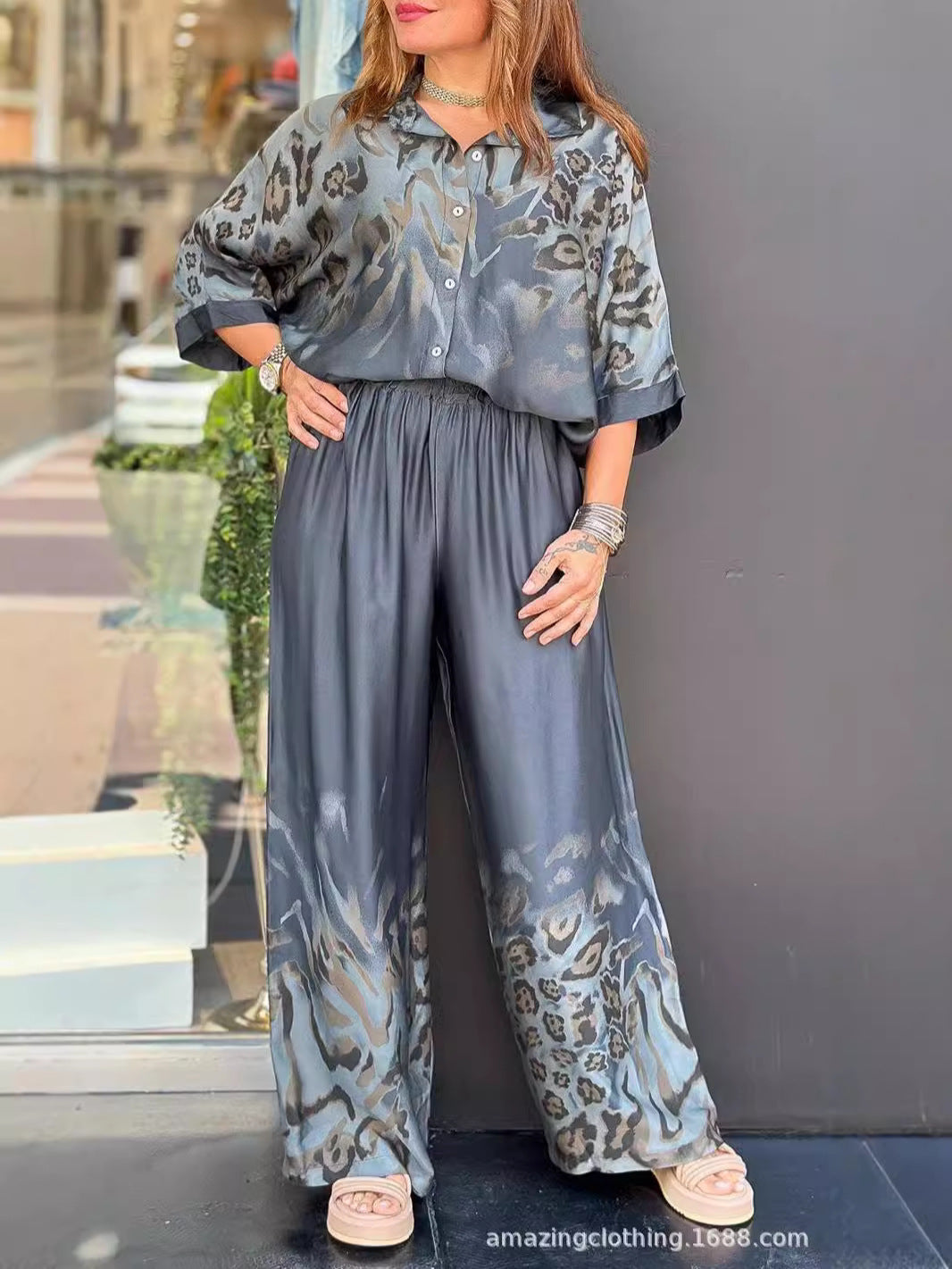 Conjunto Leopardo Seda Comfort