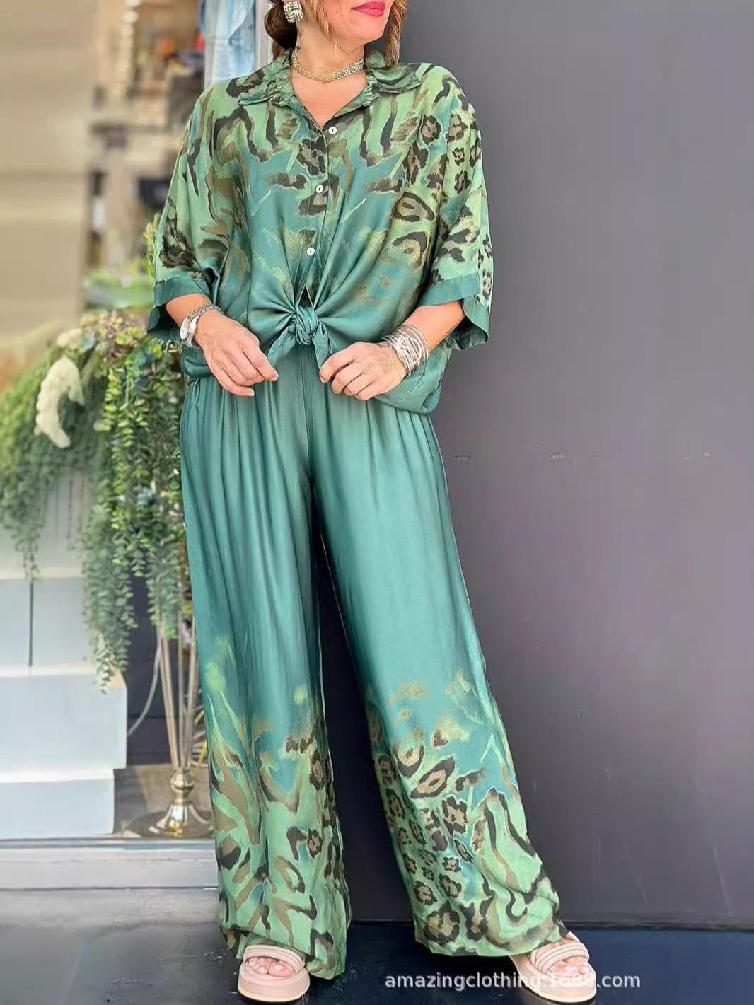 Conjunto Leopardo Seda Comfort