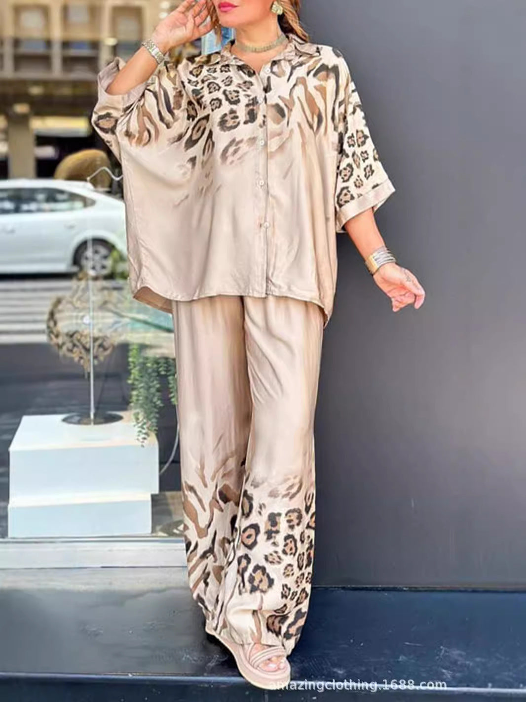 Conjunto Leopardo Seda Comfort