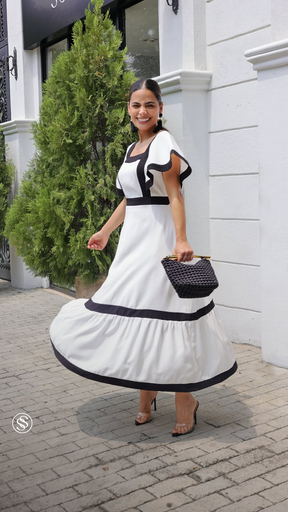 Vestido Serena Longo Branco com Detalhes Pretos